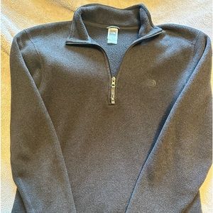 Men’s North Face heavy fleece